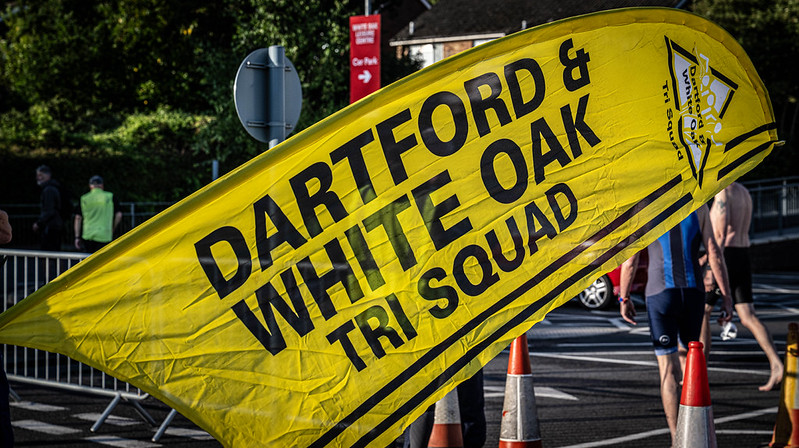 Yellow Dartford & White Oak Tri Squad flag
